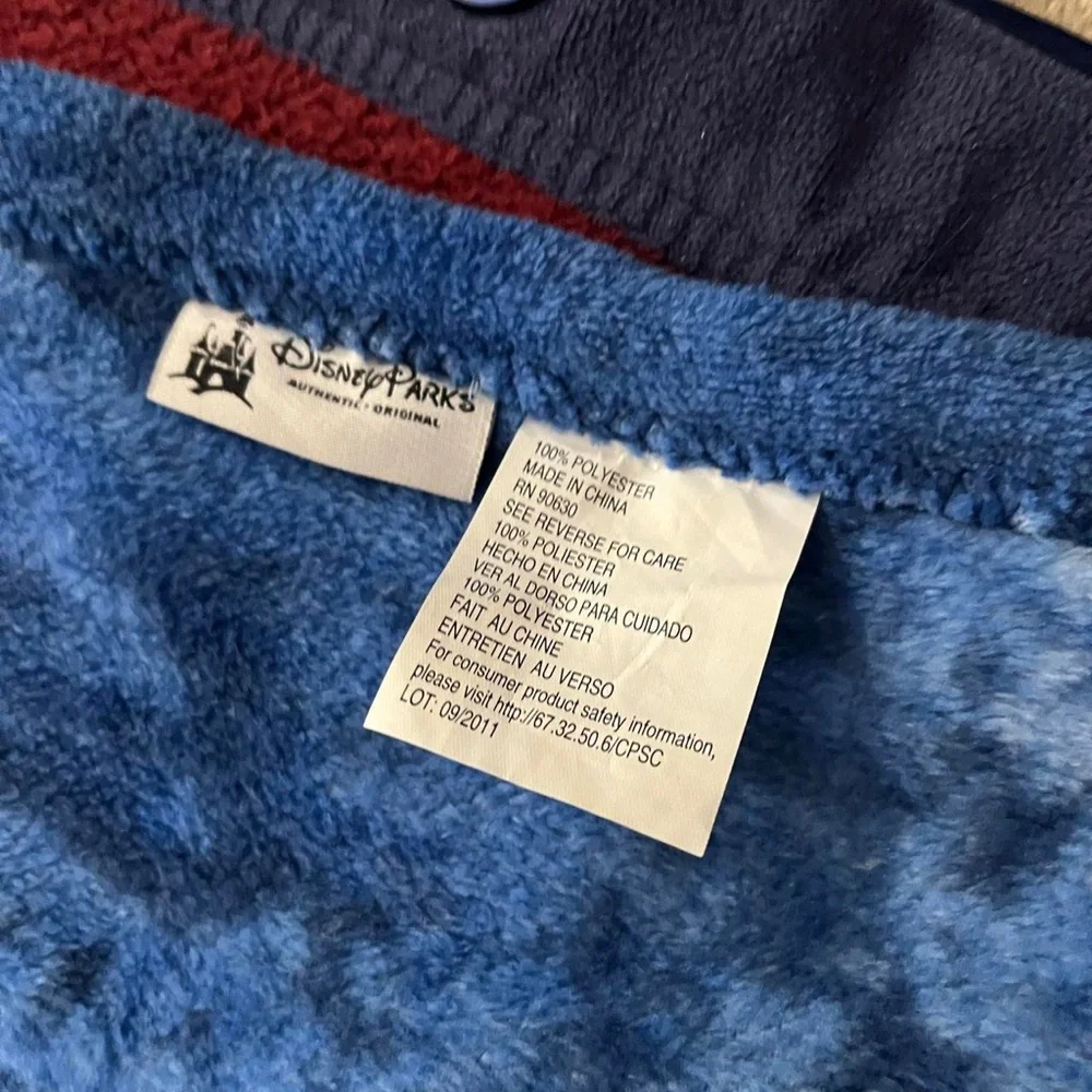Disney Parks DisneyLand Castle Fleece Throw Blanket blue cozy warm winter 59x41”